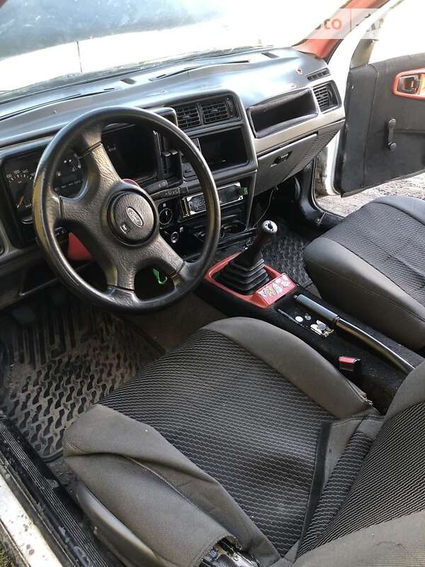 Ford Sierra (1986)