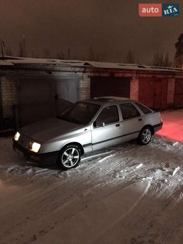 Ford Sierra (1983)