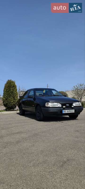 Ford Sierra (1990)