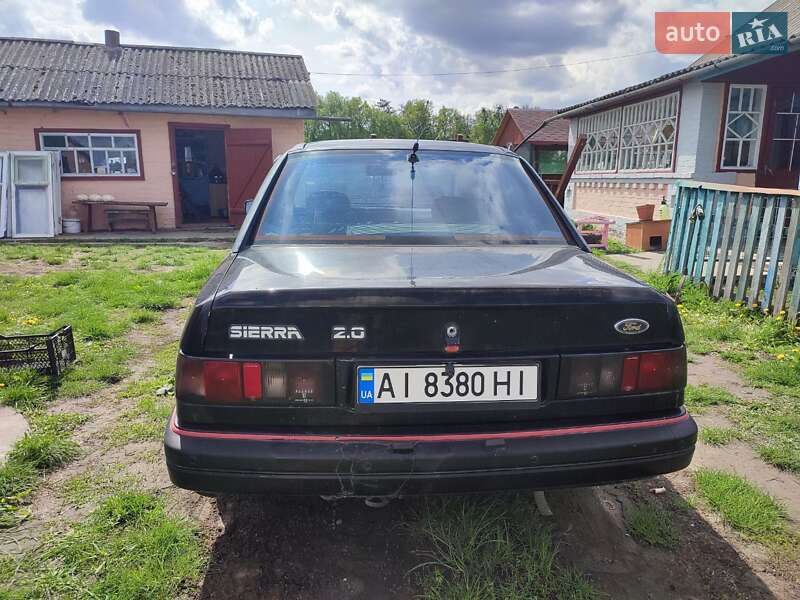 Ford Sierra (1990)