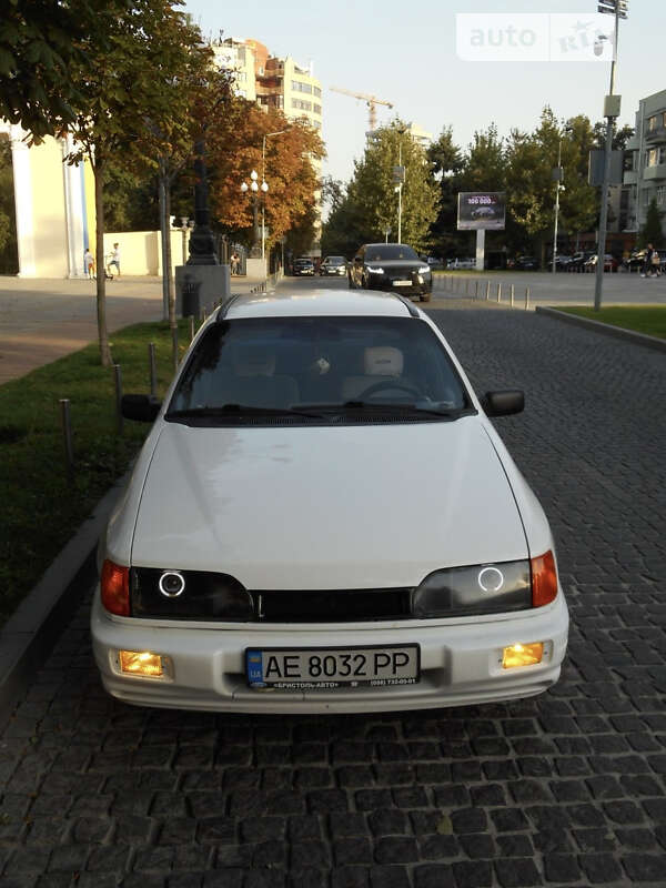 Ford Sierra (1989)