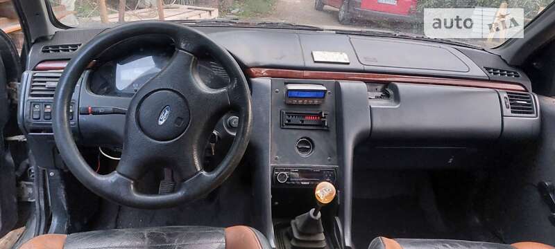 Ford Sierra (1986)