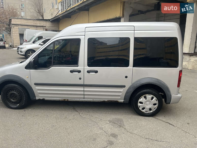 Ford Tourneo connect (2013)