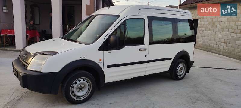 Ford Transit connect (2004)