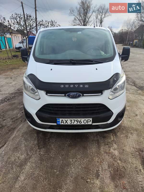 Ford Transit custom (2014)