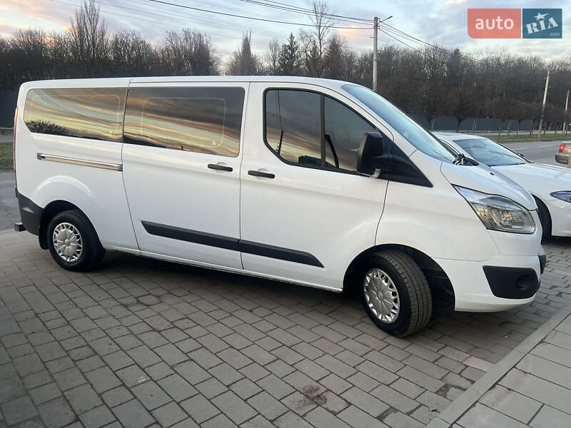 Ford Transit custom (2015)