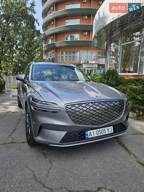 Genesis Gv 70 (2023)