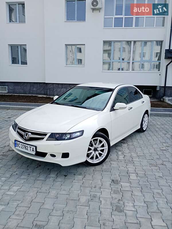 Honda Accord (2007)