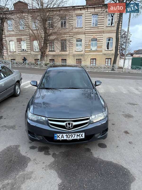 Honda Accord (2007)