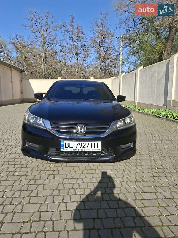 Honda Accord (2014)