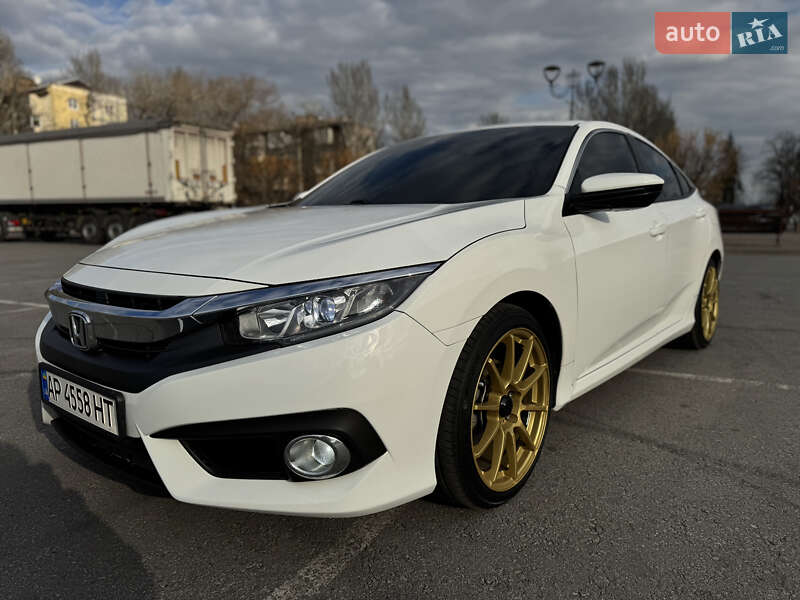 Honda Civic (2017)
