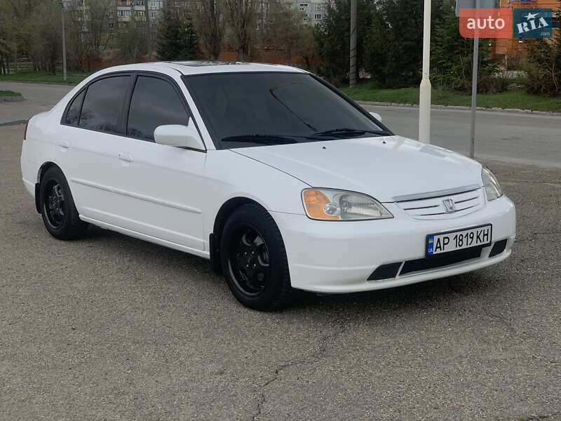 Honda Civic (2003)