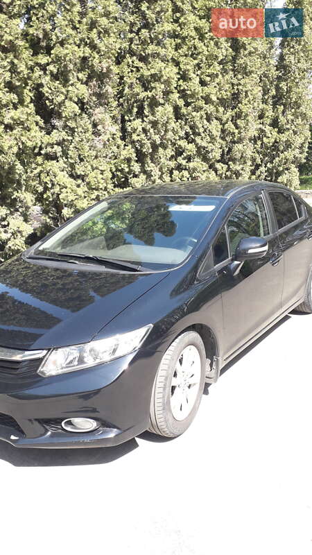 Honda Civic (2012)