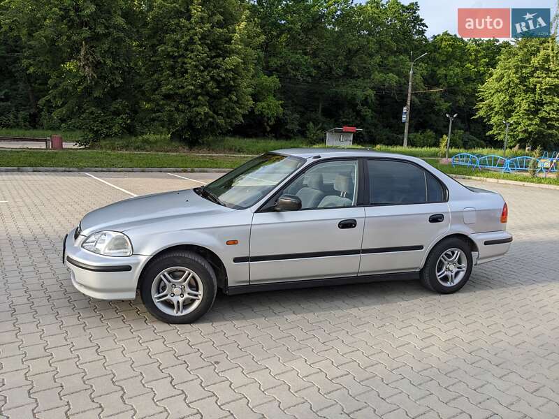 Honda Civic (1997)
