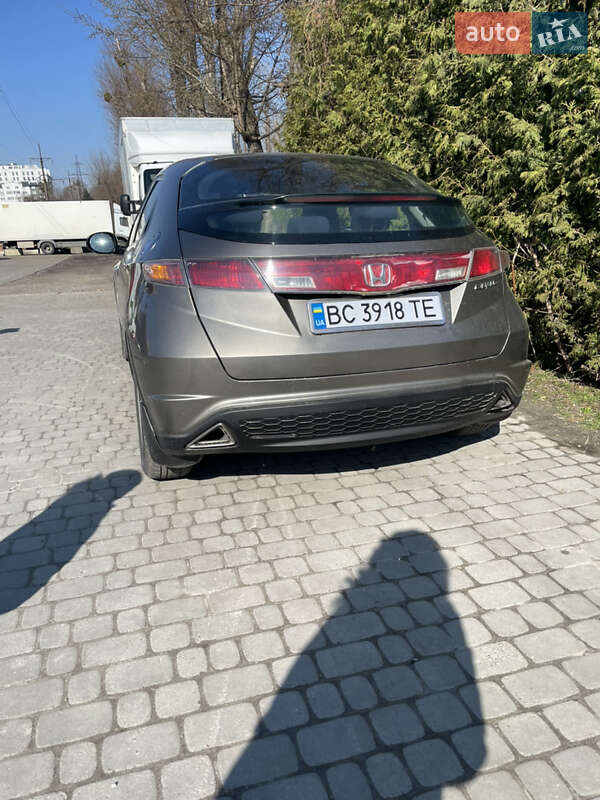 Honda Civic (2007)
