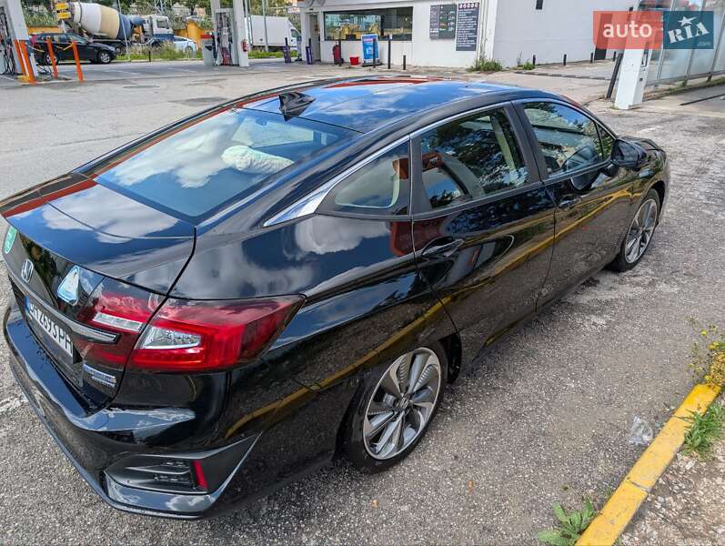 Honda Clarity (2018)