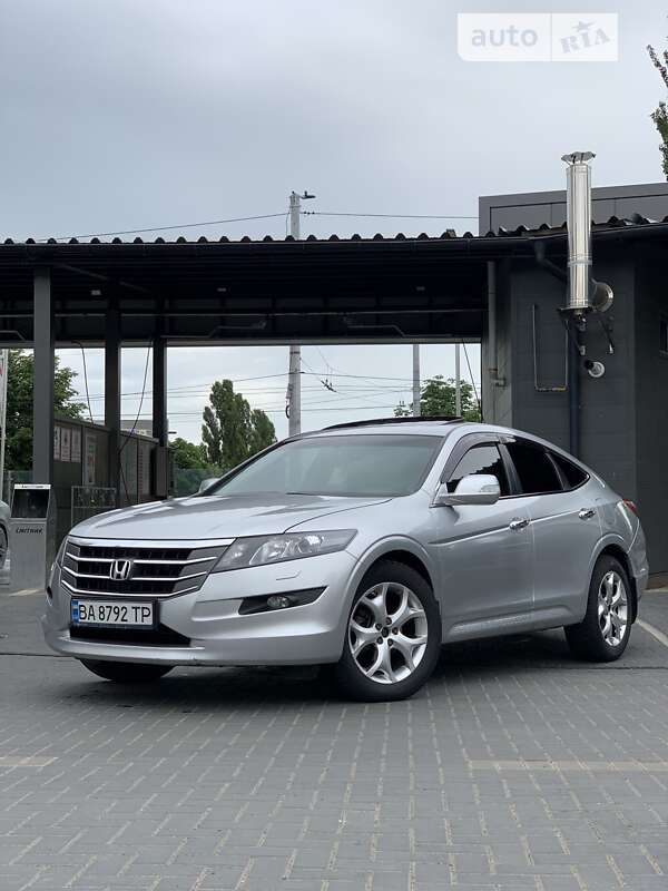Honda Crosstour (2011)