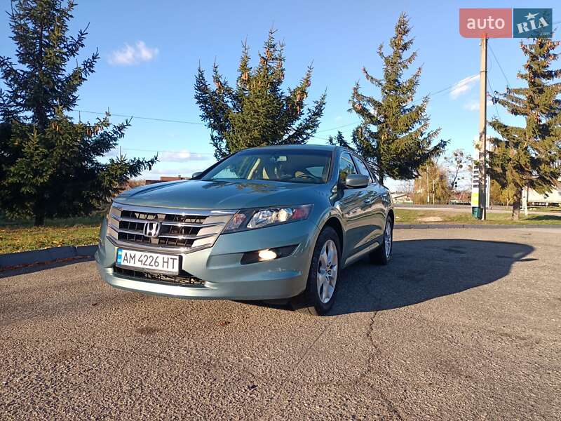 Honda Crosstour (2012)