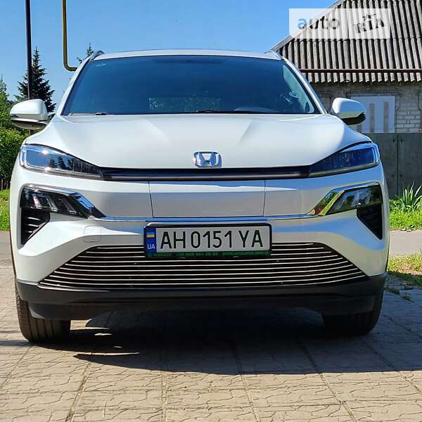 Honda M-nv (2022)