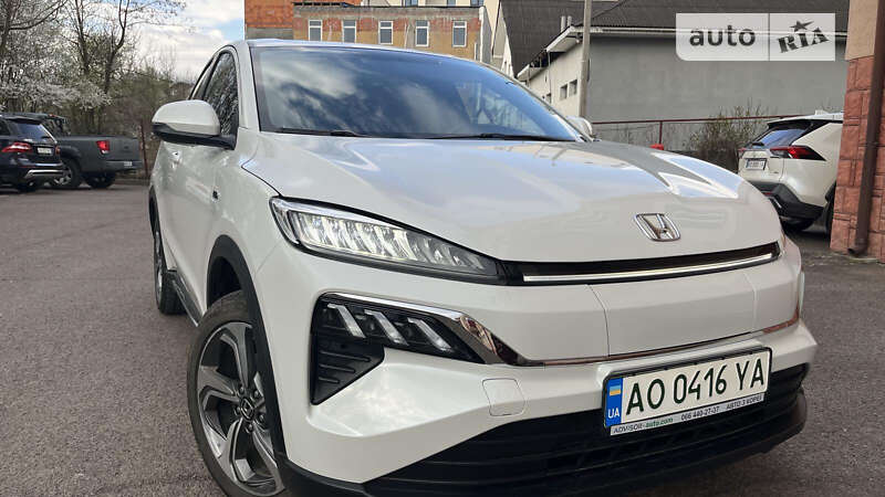 Honda M-nv (2022)