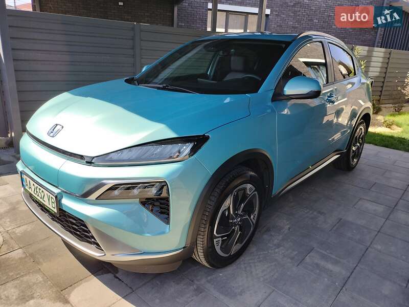 Honda M-nv (2023)