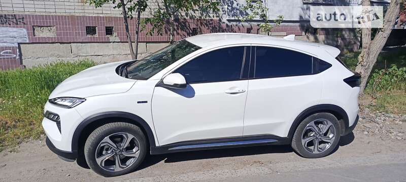 Honda M-nv (2022)