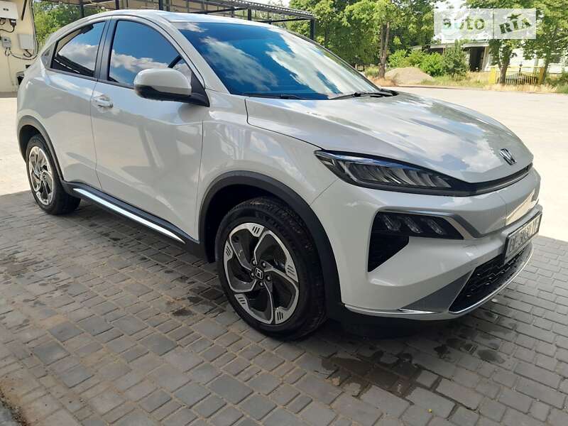 Honda M-nv (2023)