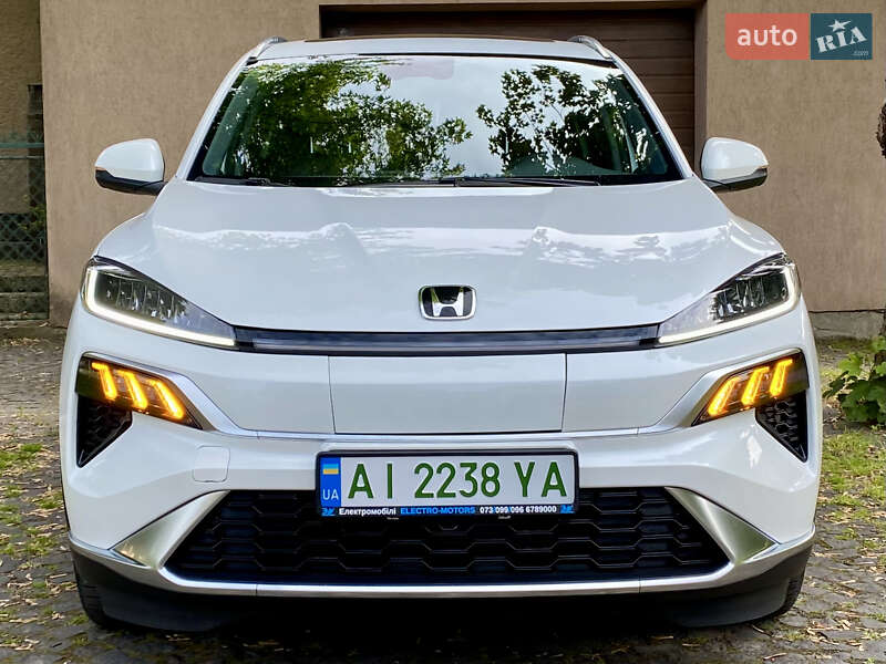 Honda M-nv (2024)