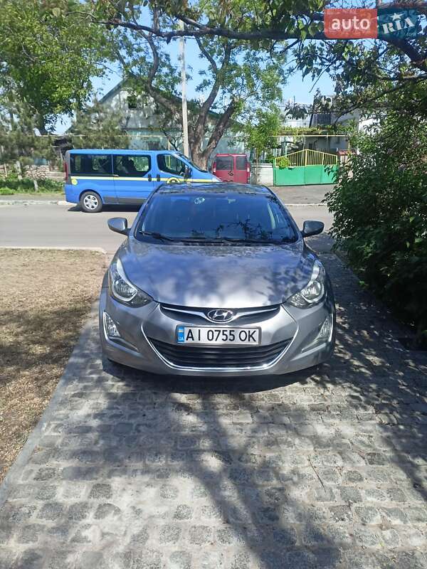 Hyundai Elantra (2014)