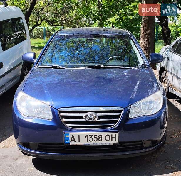 Hyundai Elantra (2007)
