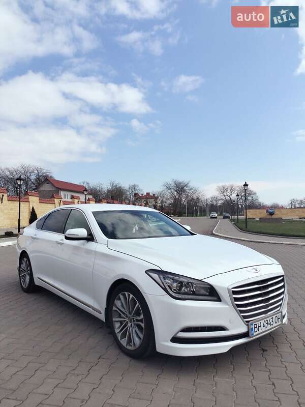 Hyundai Genesis (2015)