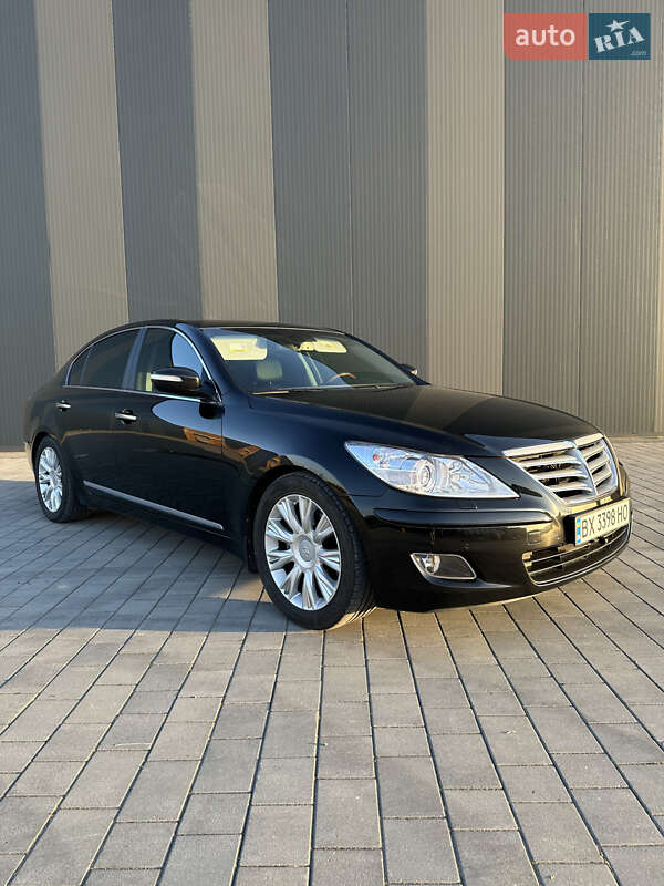 Hyundai Genesis (2008)