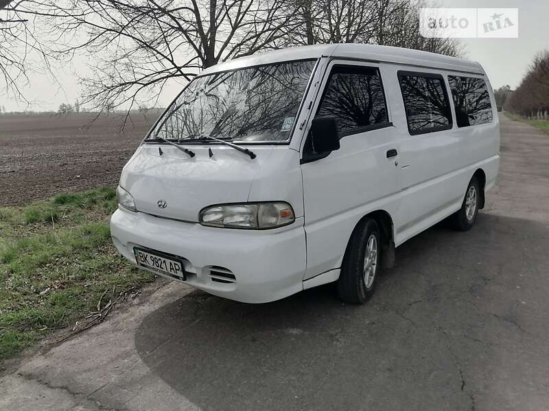 Hyundai H 100 (1999)