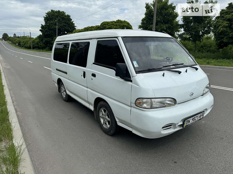 Hyundai H 100 (1999)