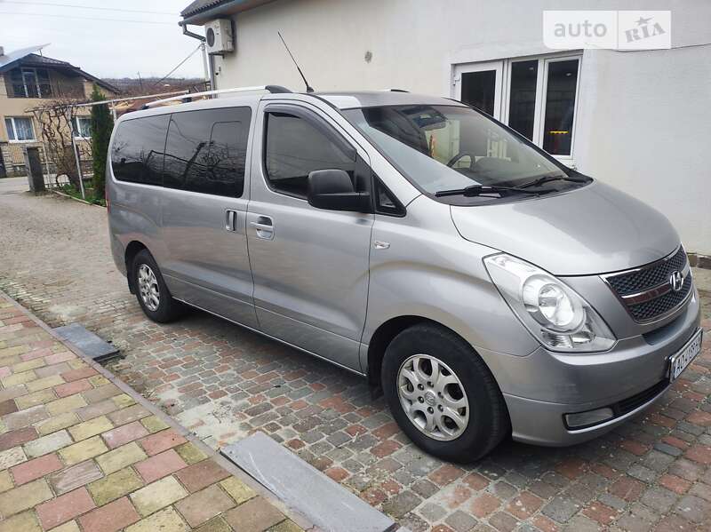 Hyundai H-1 (2012)