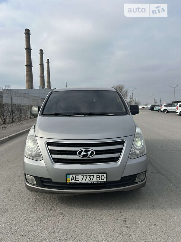 Hyundai H-1 (2013)