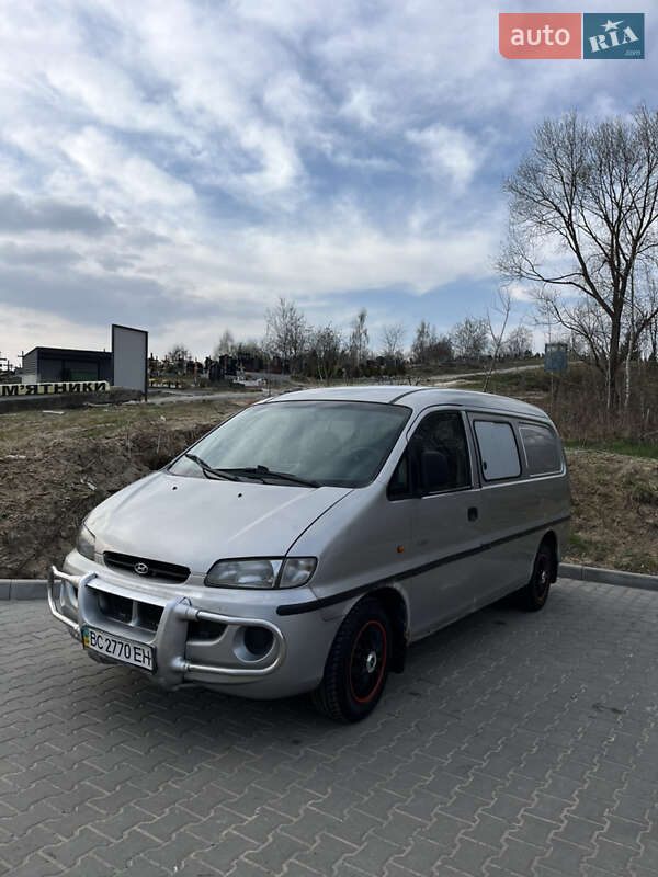 Hyundai H 200 (1999)