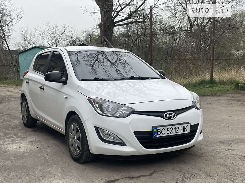 Hyundai I20 (2013)