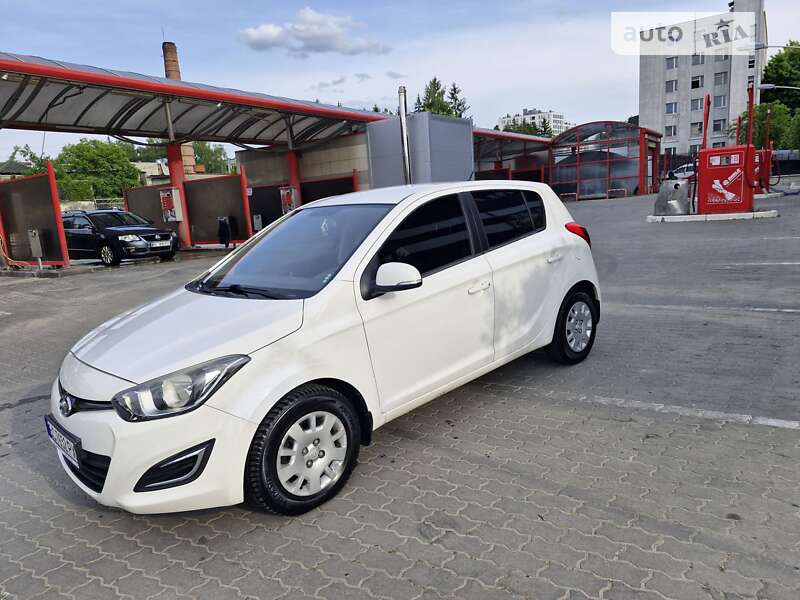 Hyundai I20 (2012)