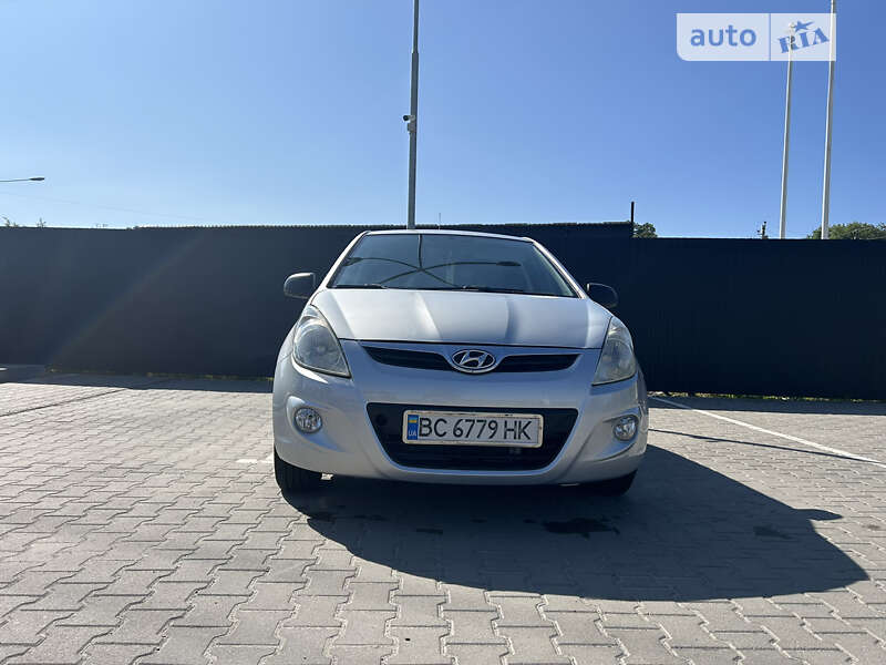 Hyundai I20 (2012)