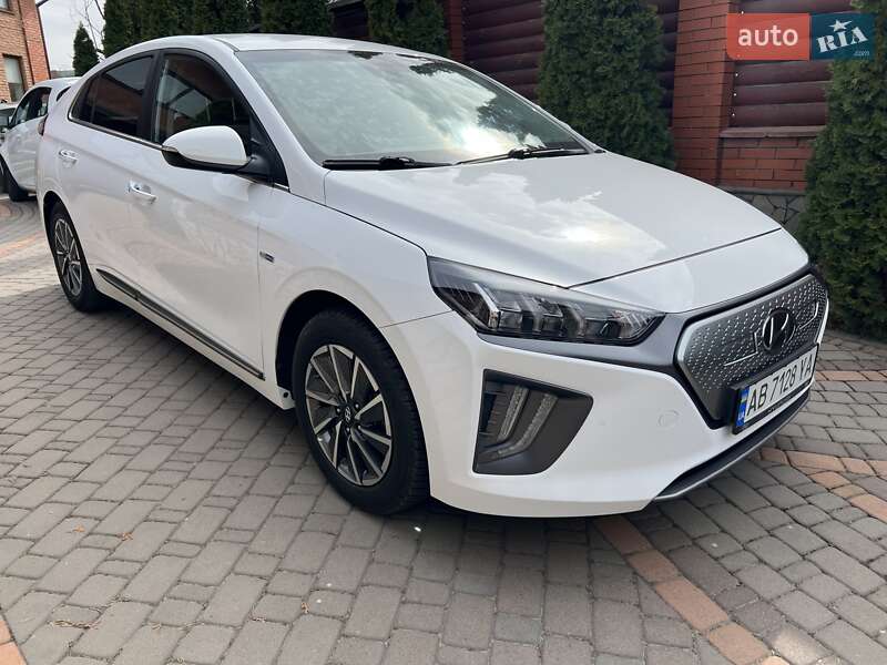 Hyundai Ioniq (2020)
