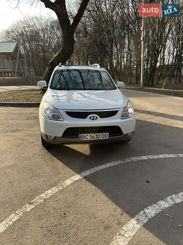 Hyundai Ix55 (2011)