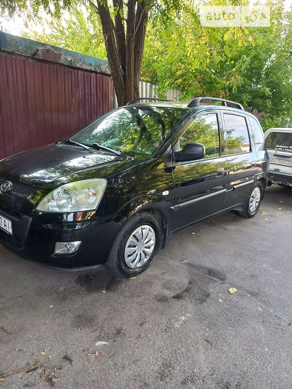Hyundai Matrix (2008)