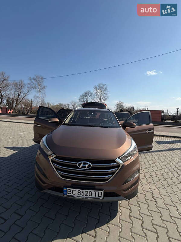 Hyundai Tucson (2015)