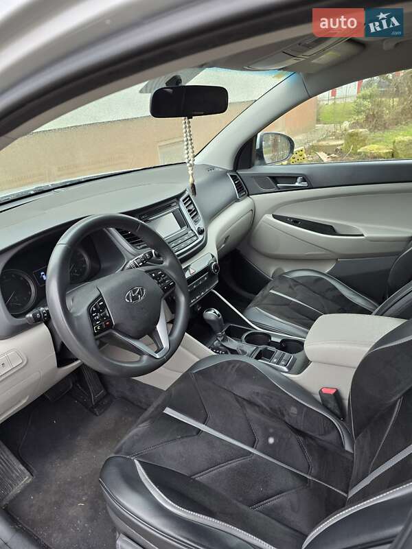 Hyundai Tucson (2015)