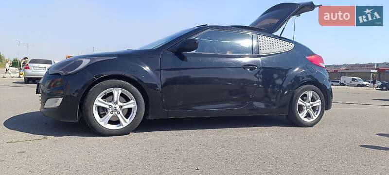 Hyundai Veloster (2012)
