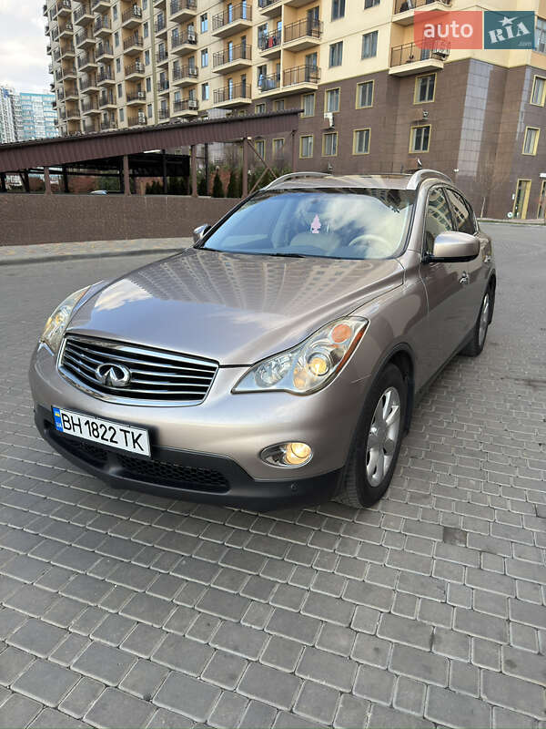 Infiniti Ex 35 (2010)