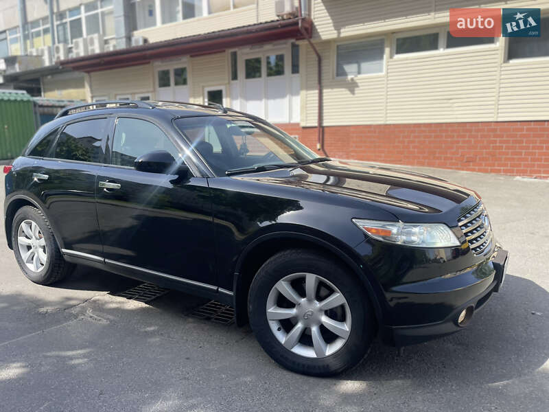 Infiniti Fx 35 (2003)