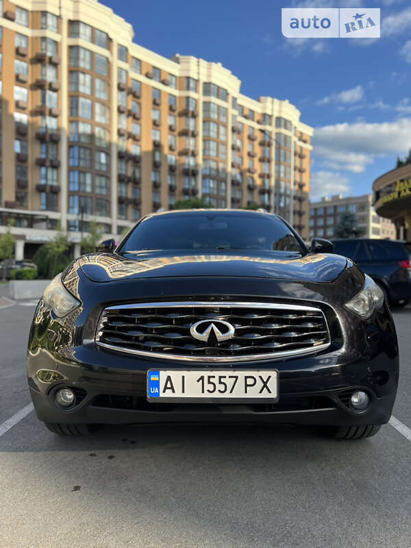 Infiniti Fx37 (2011)