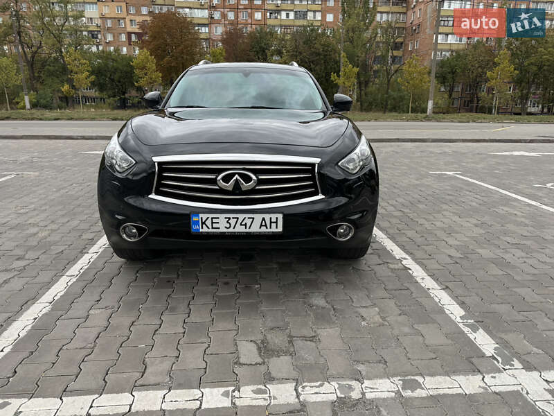 Infiniti Fx37 (2012)